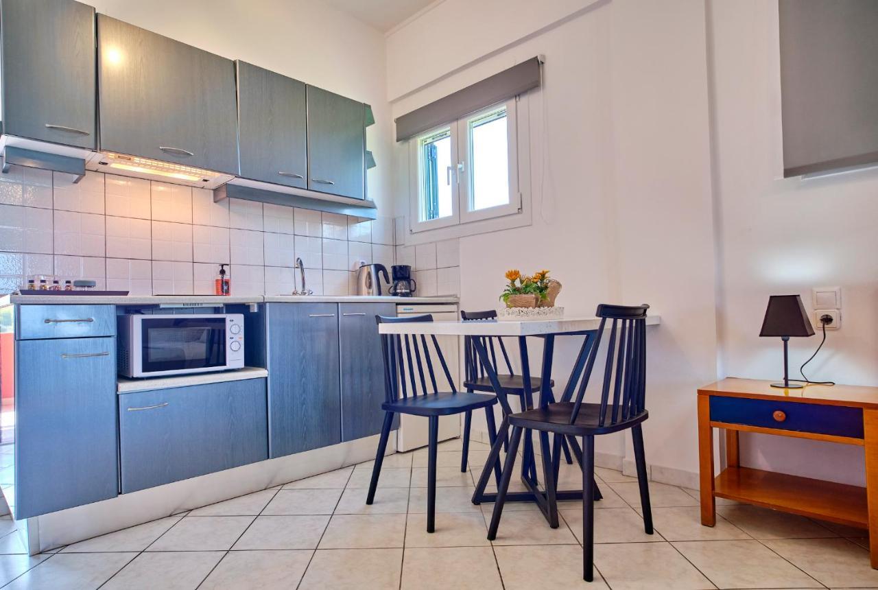 Logas Beach Studios Peroulades  Dış mekan fotoğraf