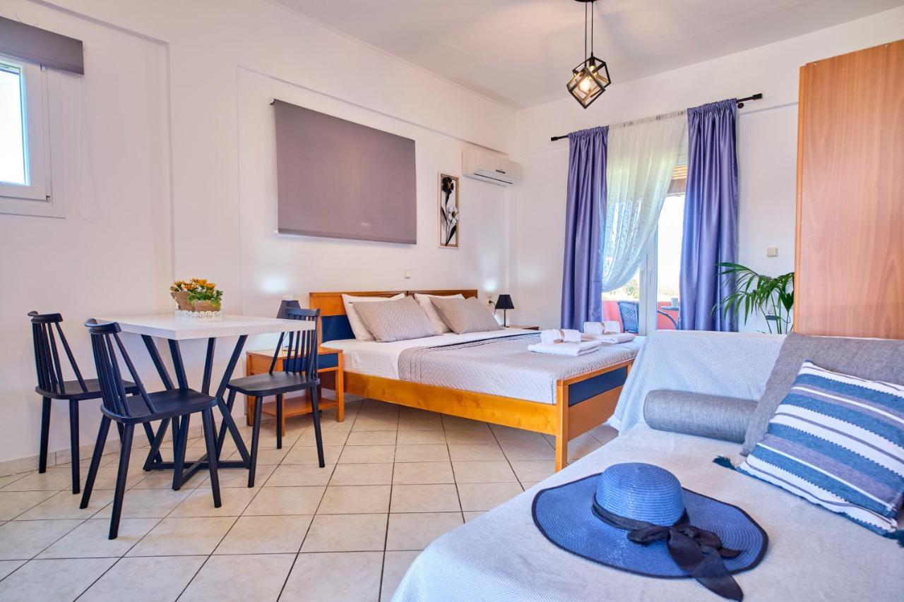 Logas Beach Studios Peroulades  Dış mekan fotoğraf