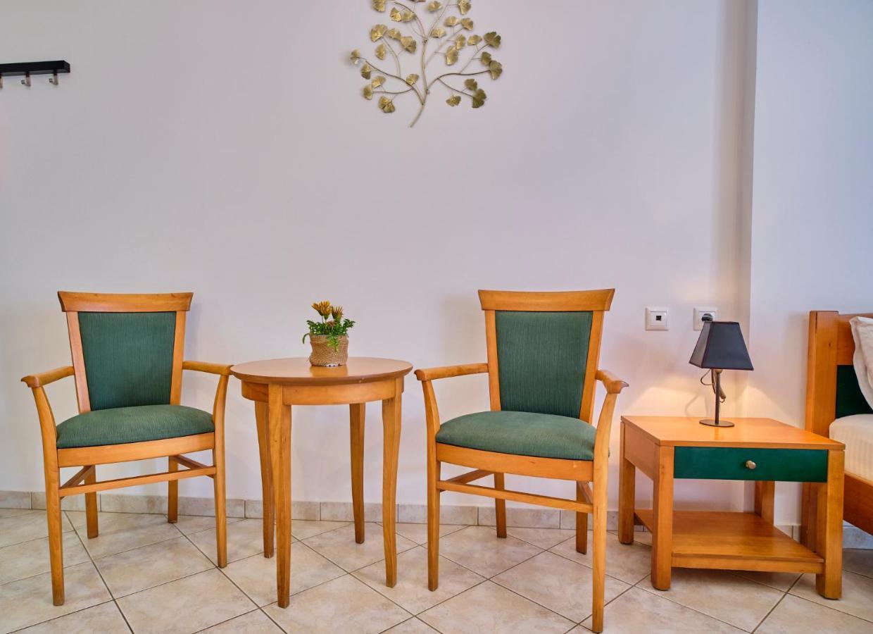 Logas Beach Studios Peroulades  Dış mekan fotoğraf