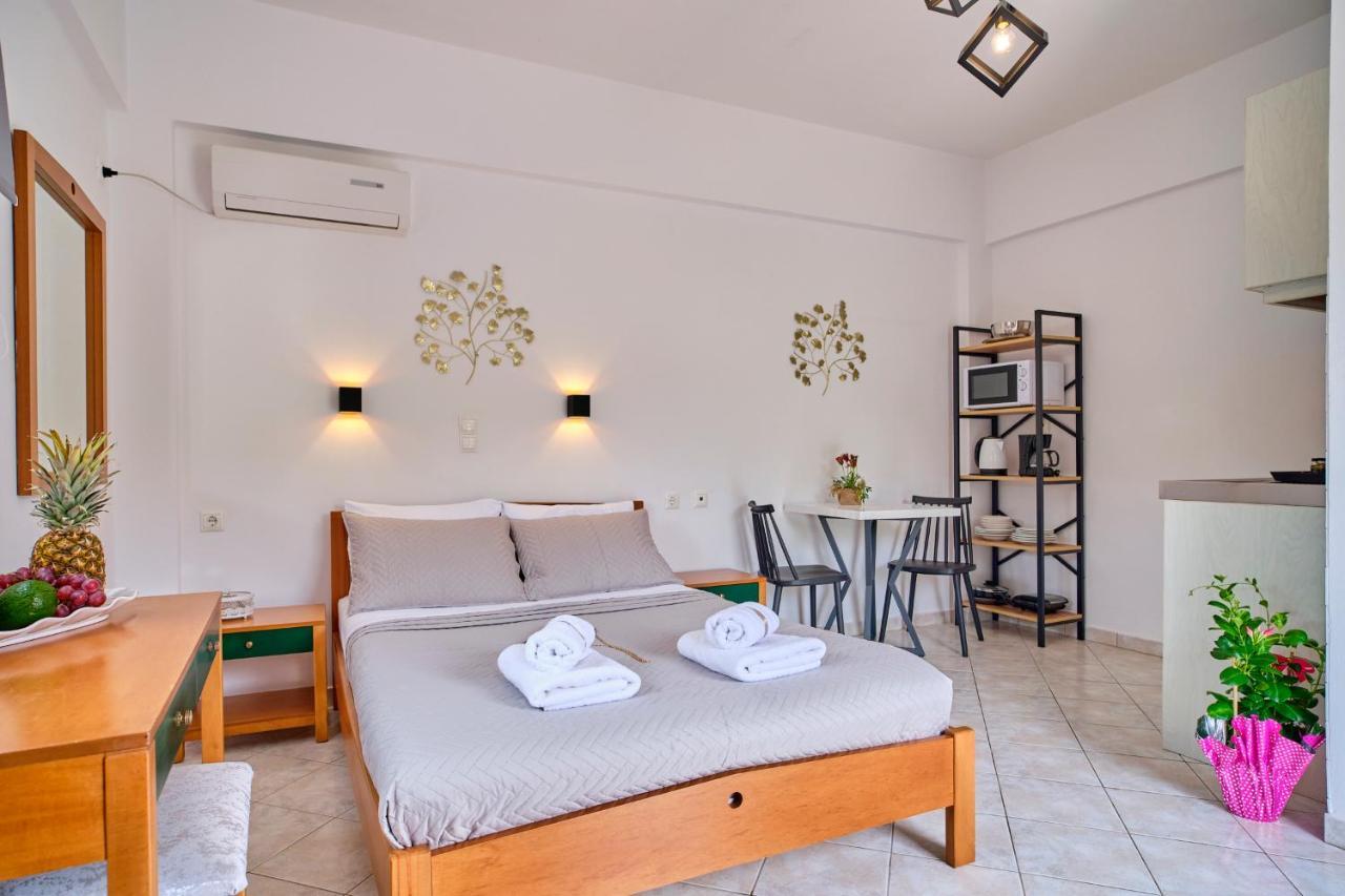 Logas Beach Studios Peroulades  Dış mekan fotoğraf