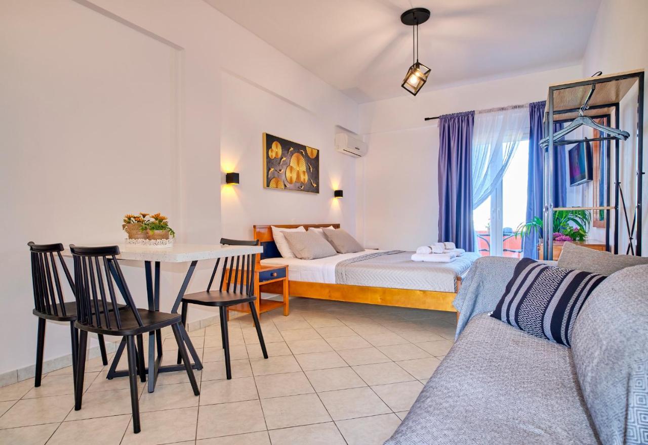 Logas Beach Studios Peroulades  Dış mekan fotoğraf