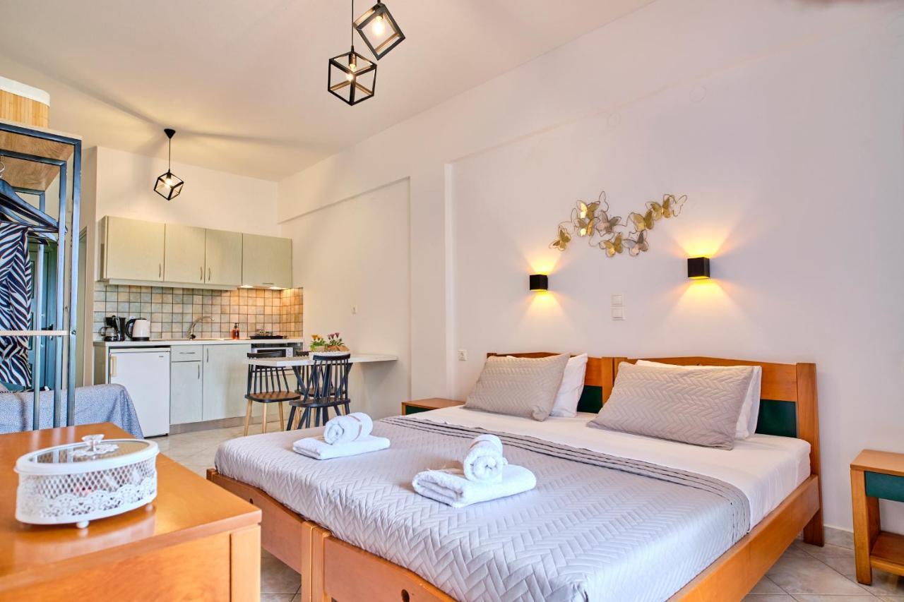 Logas Beach Studios Peroulades  Dış mekan fotoğraf